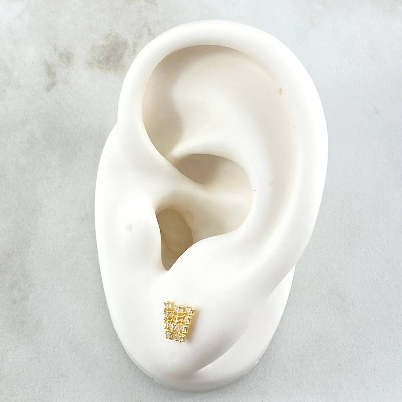 Topos Letra W 0.9gr / 6mm Circones Blancos Oro Amarillo 18K ©