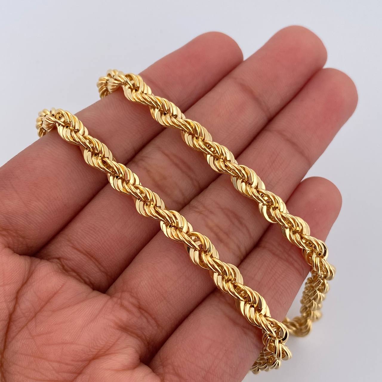Cadena Lazo 15.65gr / 66cm / +3 Oro 18K $