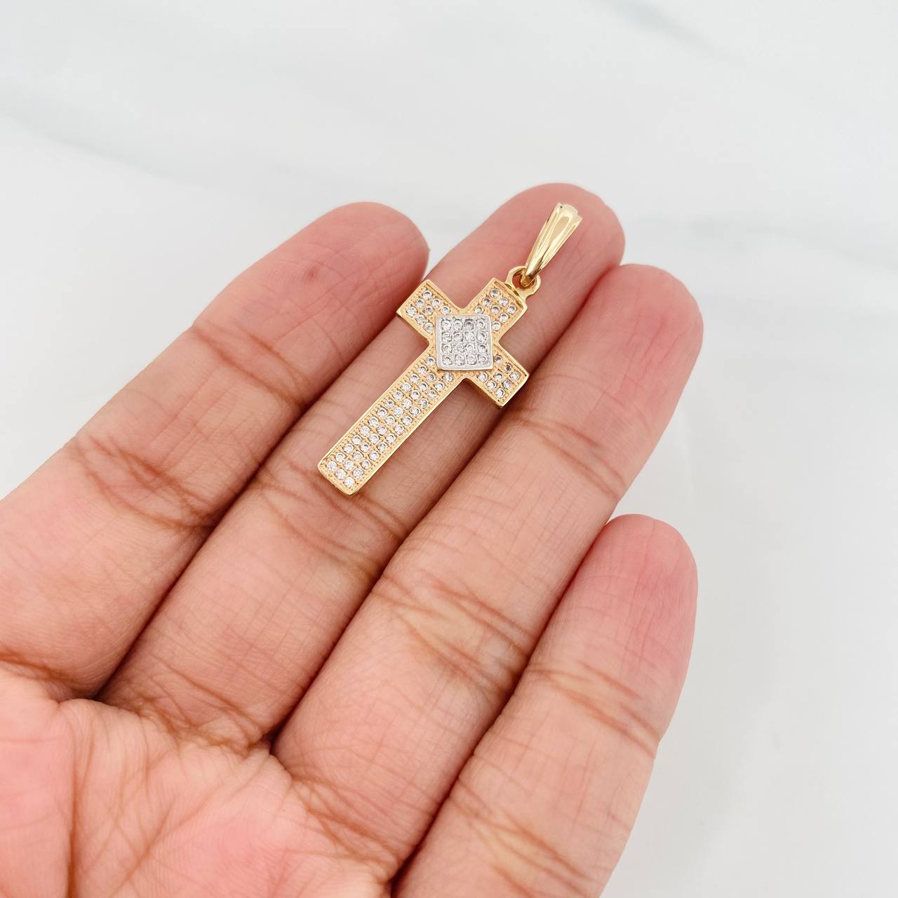 Dije Cruz 2.75g / 37cm Dos Oros Amarillo Blanco 18K