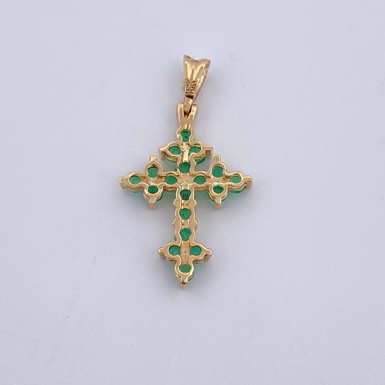 Dije Cruz  1.15gr / 2.5cm / Esmeralda 42 Pts Oro Amarillo 18K (Joya) &
