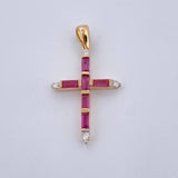 Dije Cruz 1.95gr / 3.1cm / Rubies 74 Pts Diamantes 11 Pts Dos Oros Amarillo Blanco 18K (Joya) &