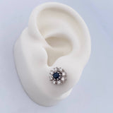 Topos Flor 3.95gr / Zafiros 0.44 Diamantes 16 Pts Oro Blanco 18K (Joya) &