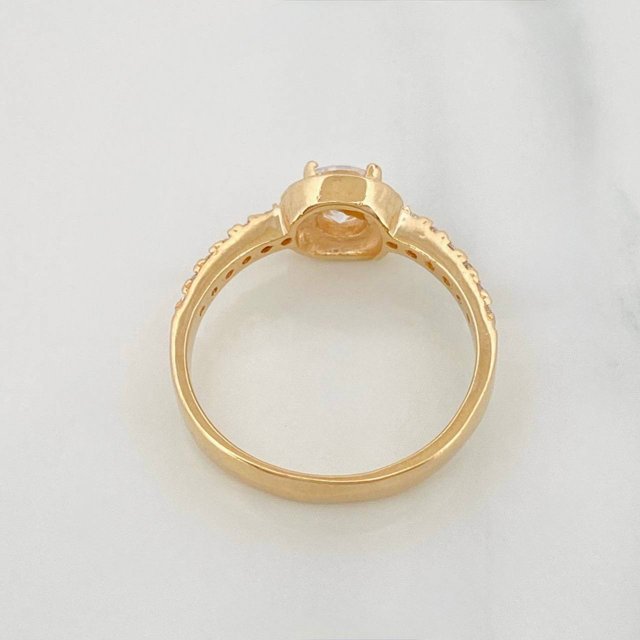 Anillo Halo Churumbela 3.85g / T7 1/4 Oro Amarillo 18K