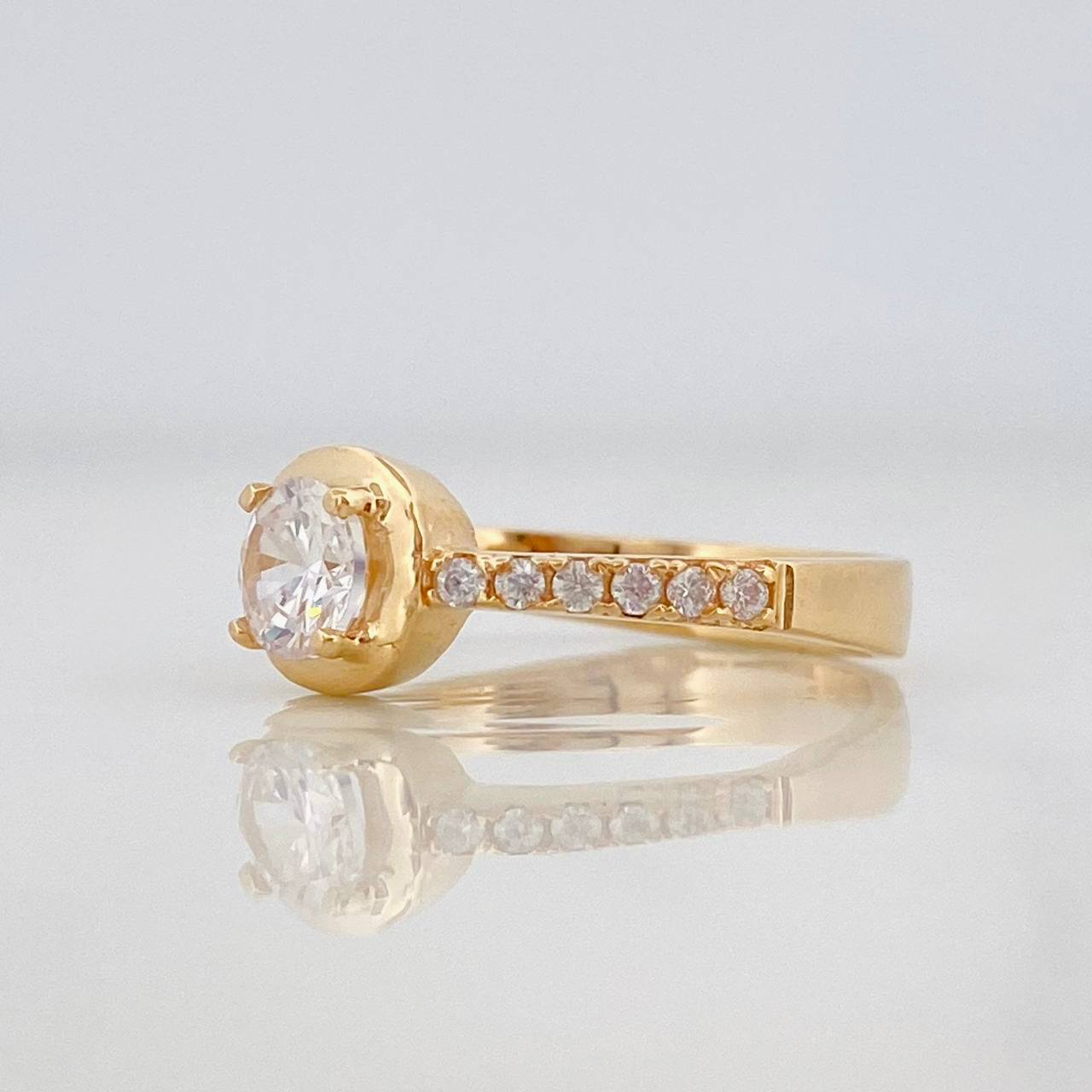 Anillo Halo Churumbela 3.6g / T6 1/2 Oro Amarillo 18K