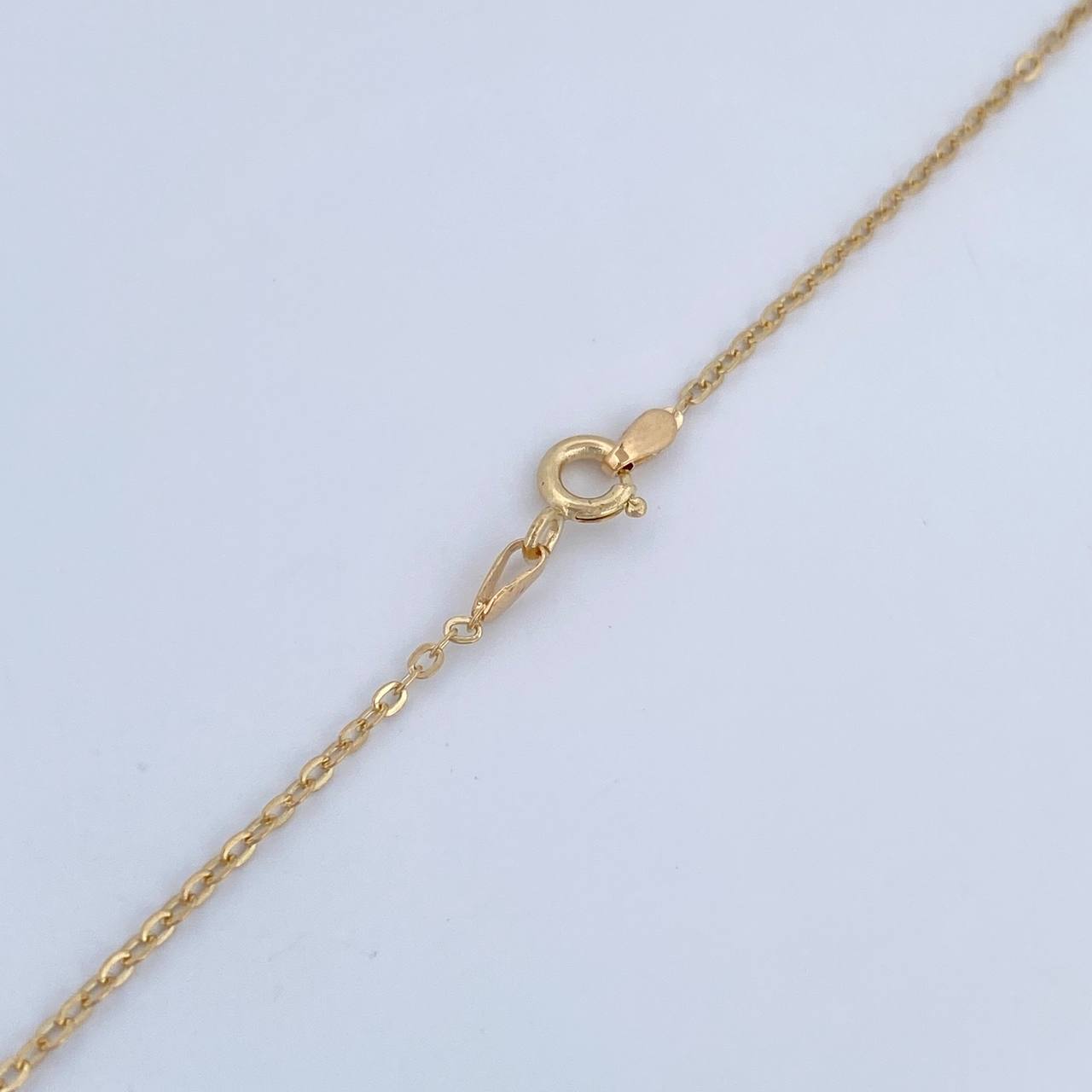 Cadena Aro Seguido Trebol 4.95gr / 47.5cm / Oro 18K $