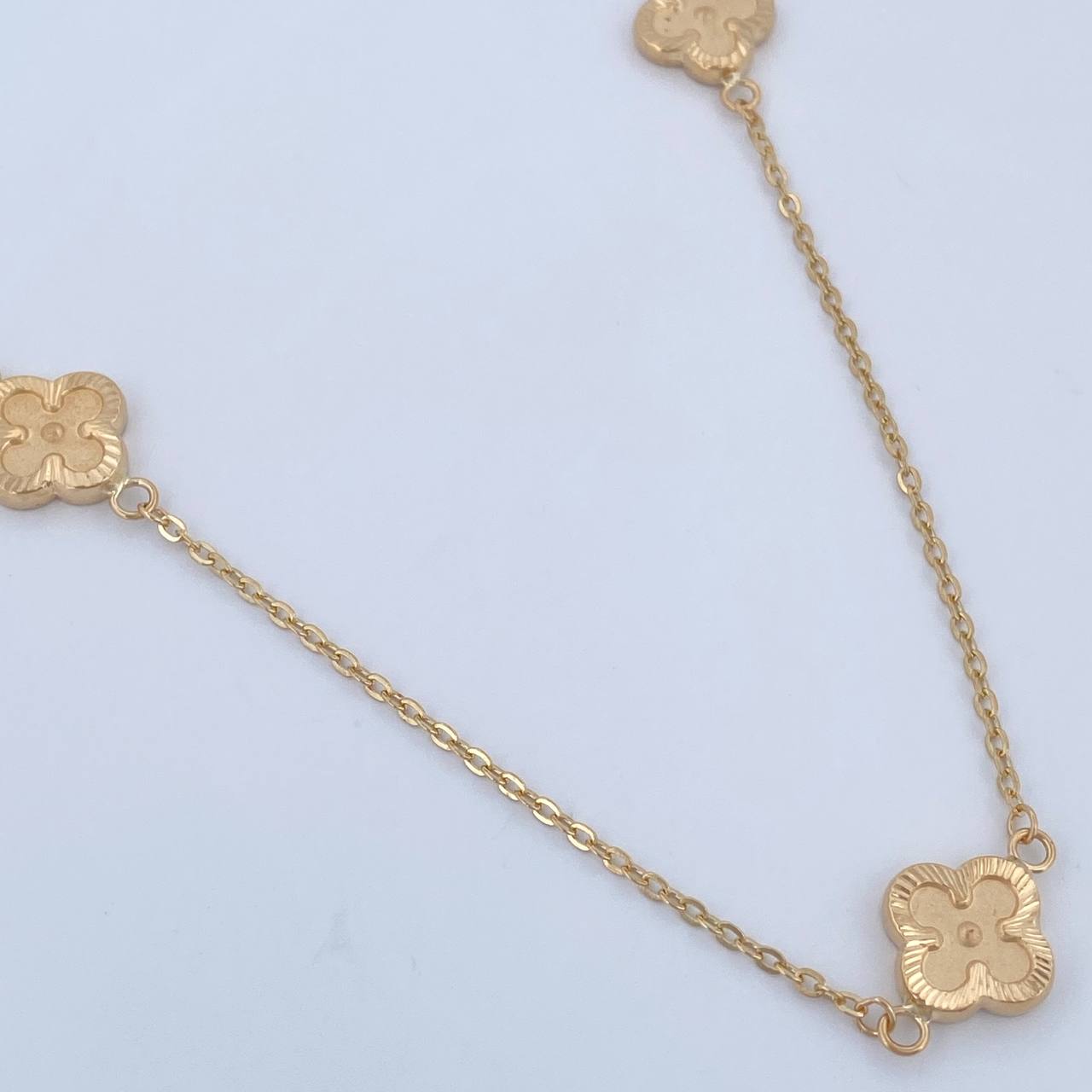 Cadena Aro Seguido Trebol 4.75gr / 47.5cm / Oro 18K $