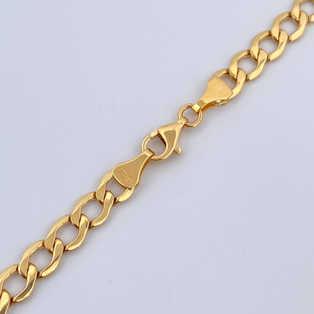 Cadena Cubana 12.55gr / 60cm / +0 Oro 18K $