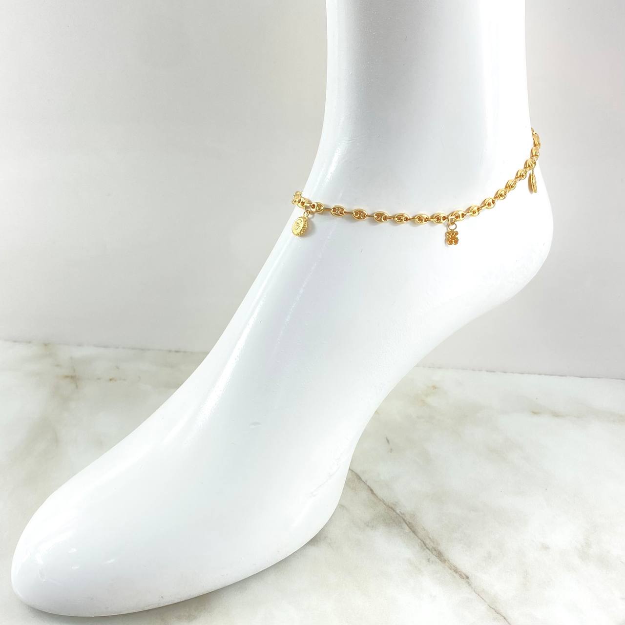 Tobillera GC Dijes 5.1gr / 25cm / Oro 18K