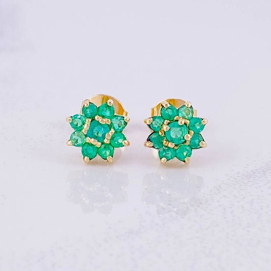 Topos Flor Ocho Petalos Esmeraldas 1Qts 1.7g / 7.3mm Oro Amarillo 18K