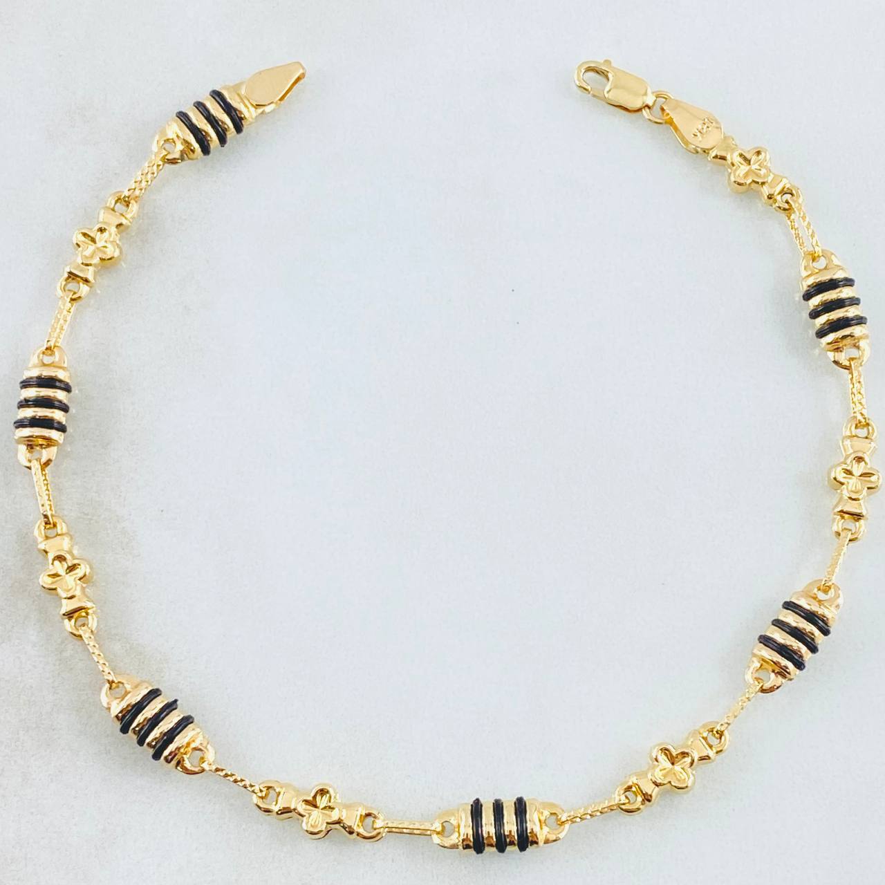 Pulso Rústico 4.55gr / 21.5cm / Oro Amarillo 18K