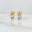 Topos Delta Cruzada 2.3gr / 1.1cm / Broche Mariposa Circones Blancos Oro Amarillo 18K ©