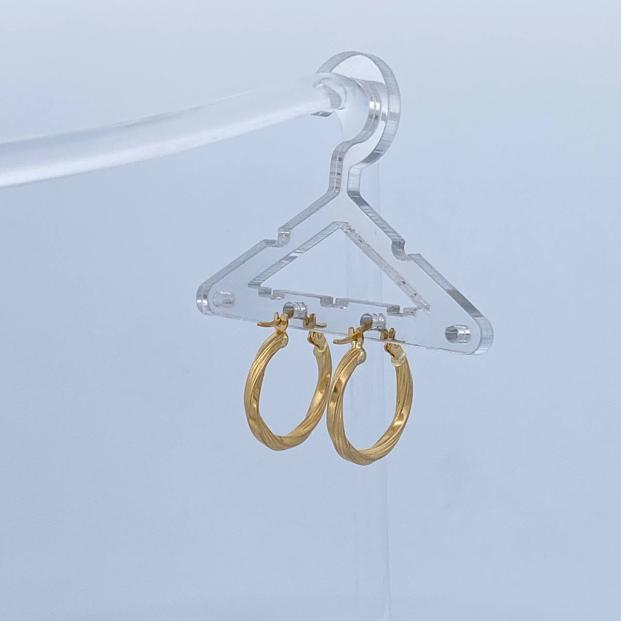Candongas Mai 1.5gr / 2.1cm / Rayadas Oro Amarillo &