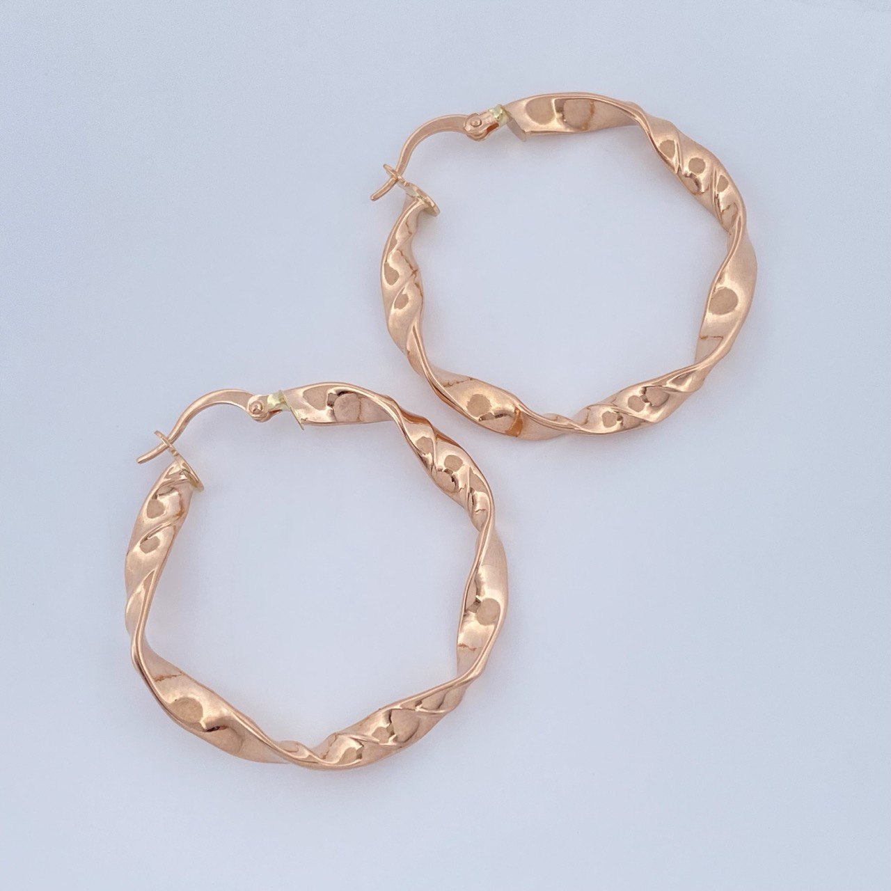 Candongas Tata 2.95gr / 3.6cm / Oro Rosa 18K &