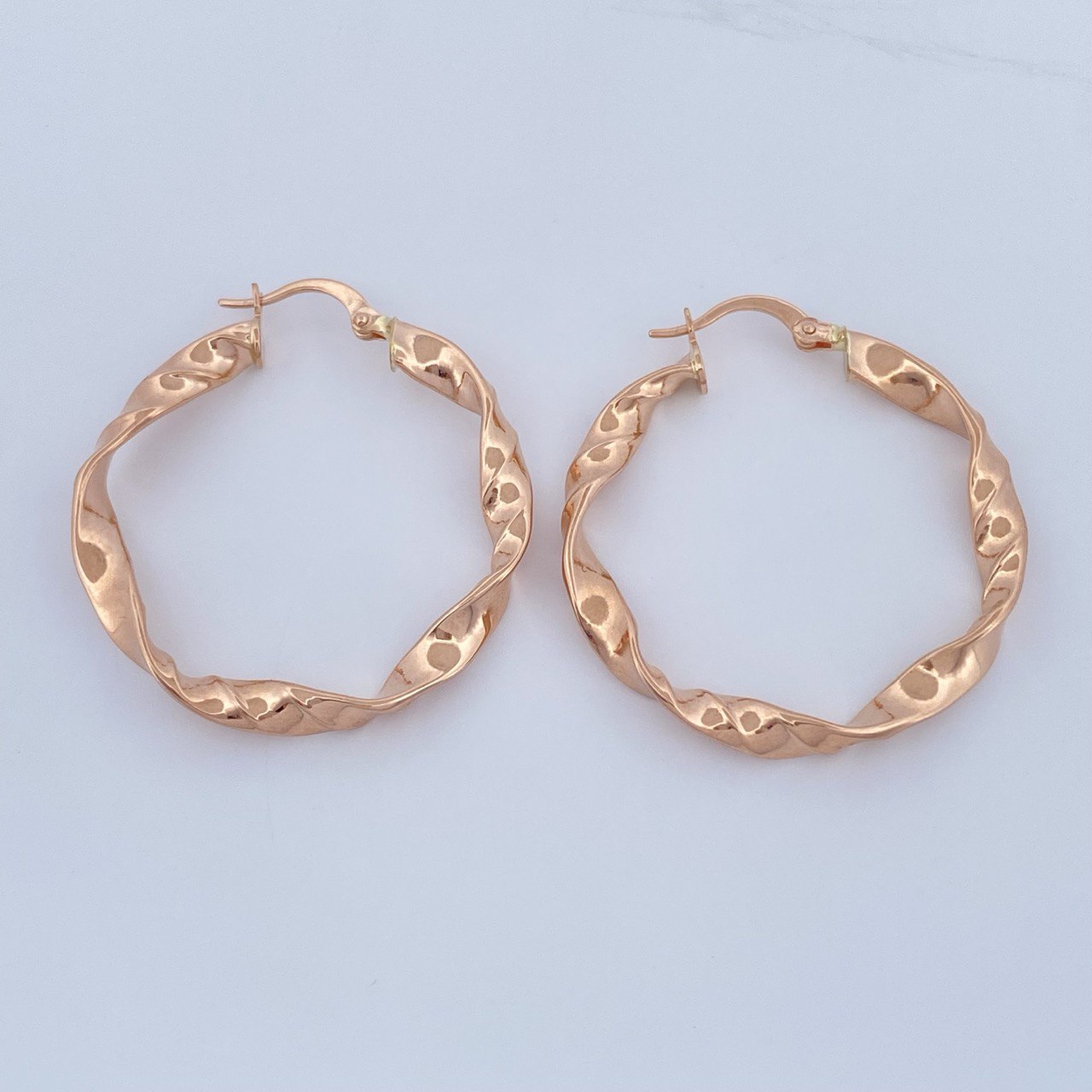Candongas Tata 2.95gr / 3.6cm / Oro Rosa 18K &