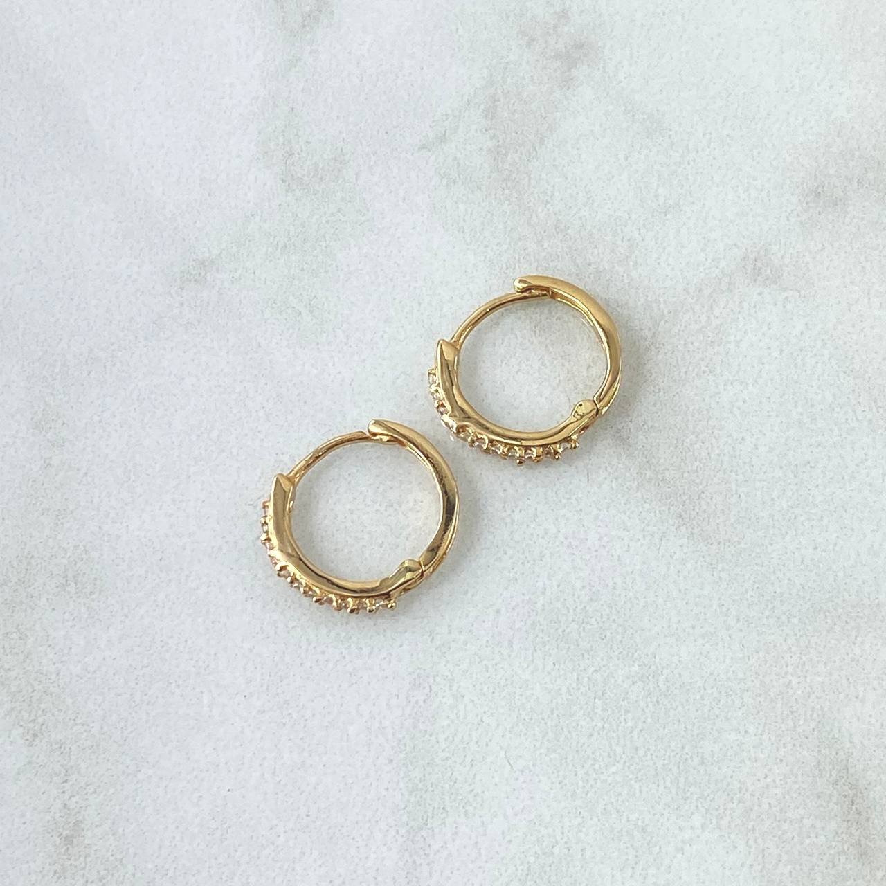 Candongas Carril 1.55gr / 1.2cm Circones Blancos Oro Amarillo 18K