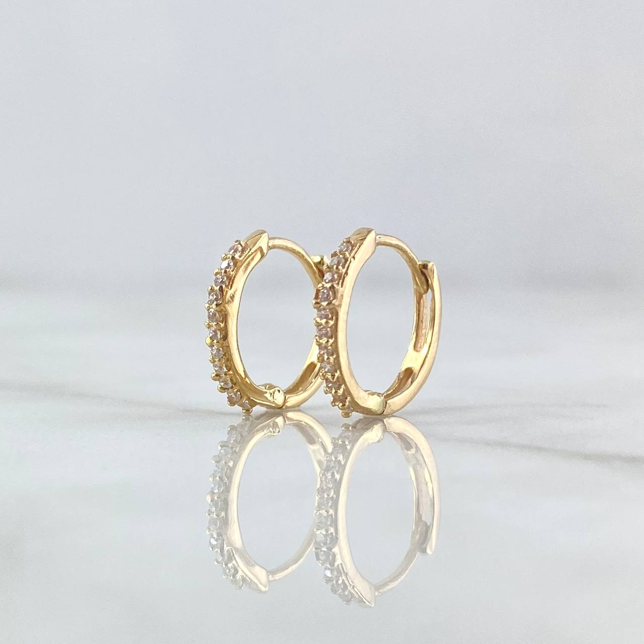 Candongas Carril 1.55gr / 1.2cm Circones Blancos Oro Amarillo 18K
