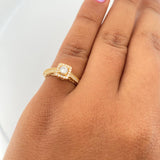 Anillo Halo Cuadrado 3.5gr / T5 3/4 / Circones Blancos Oro Amarillo 18K &