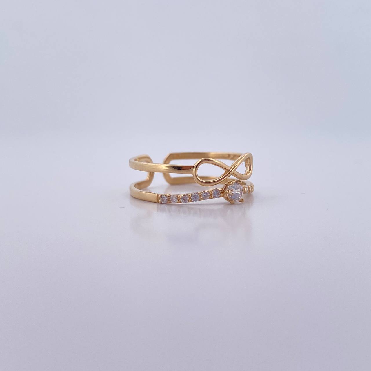 Anillo Solitario Infinito 1.8gr / T6 1/2 / Circones Blancos Oro Amarillo 18K &