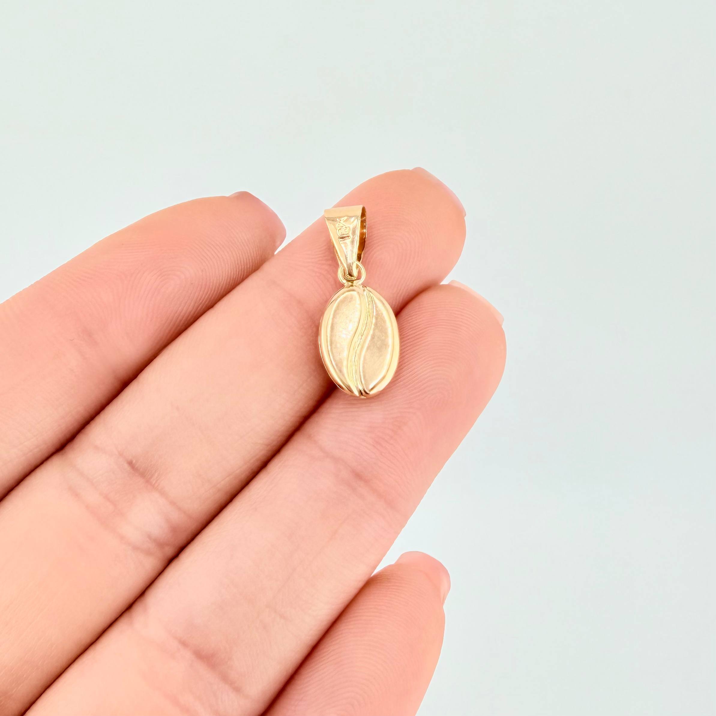 Dije Grano De Café 0.6 g / 2 cm Oro Amarillo 18K