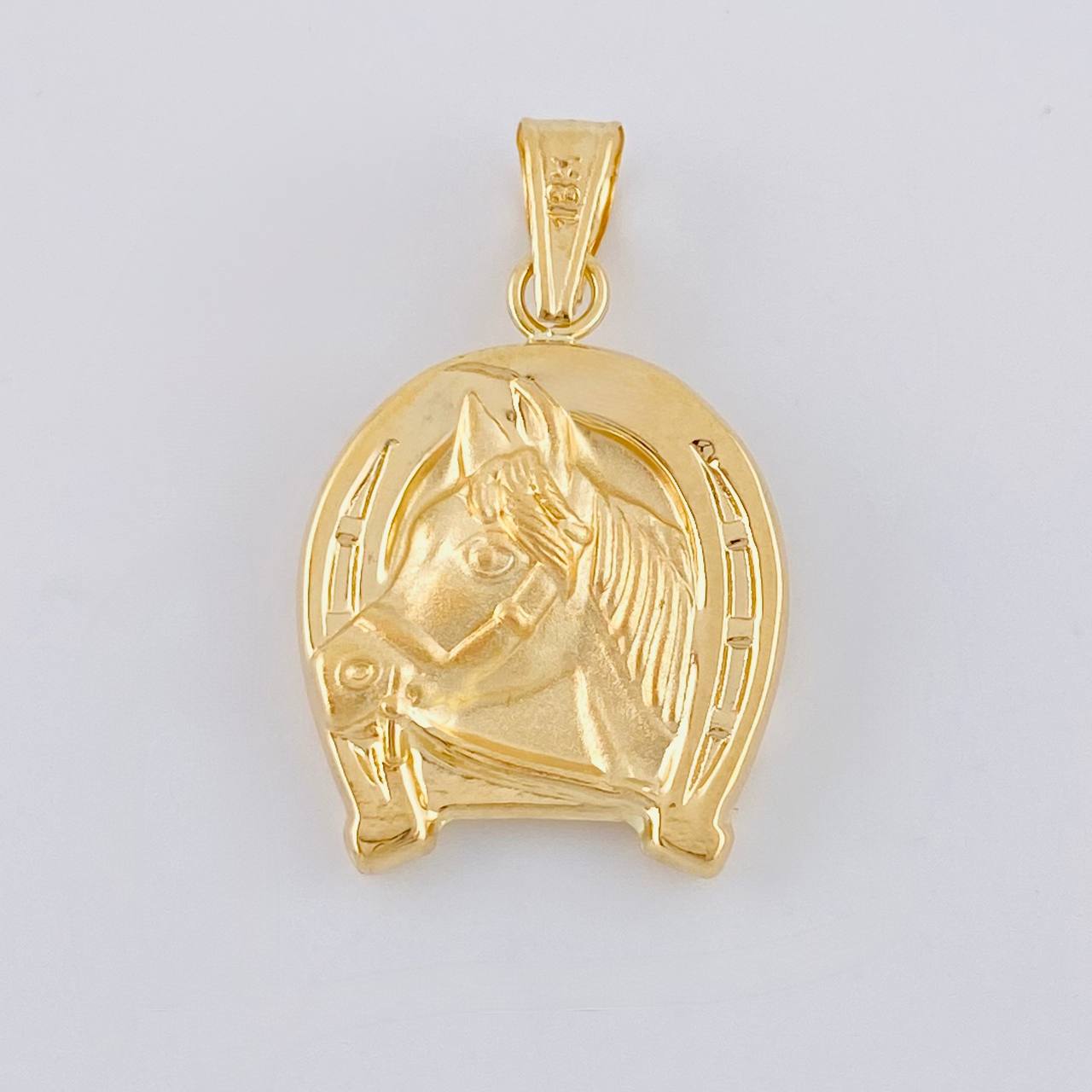 Dije Herradura Caballo 2.2 g / 3 cm Oro Amarillo 18K