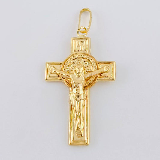 Dije Cruz Cristo San Benito 3 g / 4.3 cm Oro Amarillo 18K