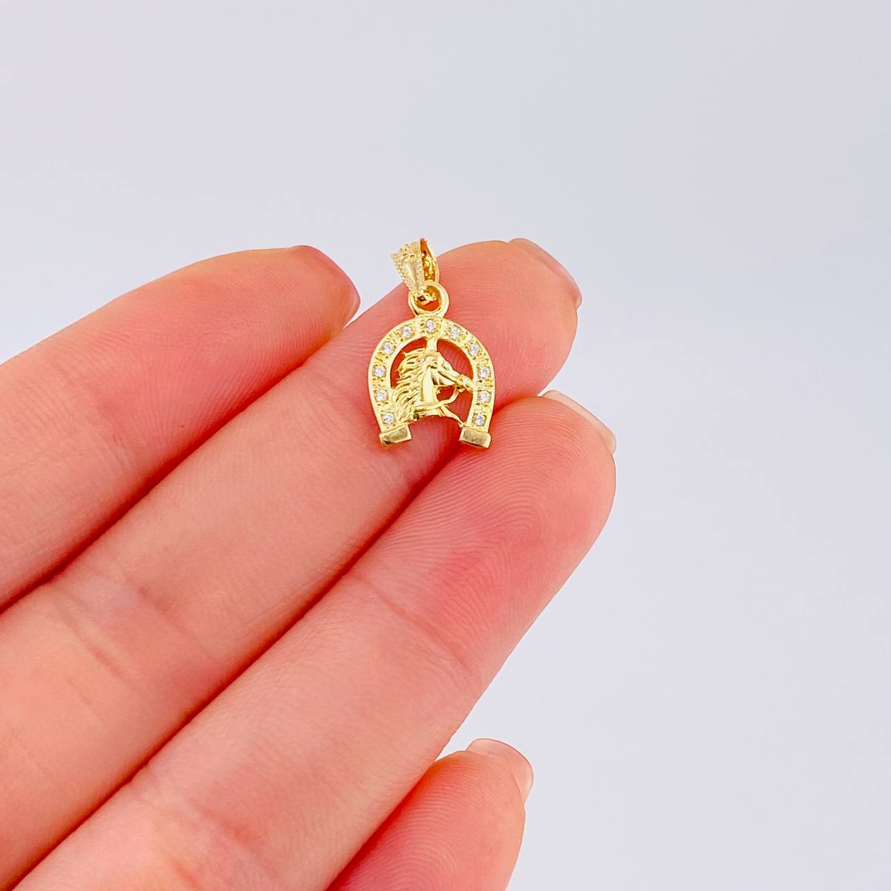 Dije Herradura Caballo 1.1 g / 1.9 cm Oro Amarillo 18K