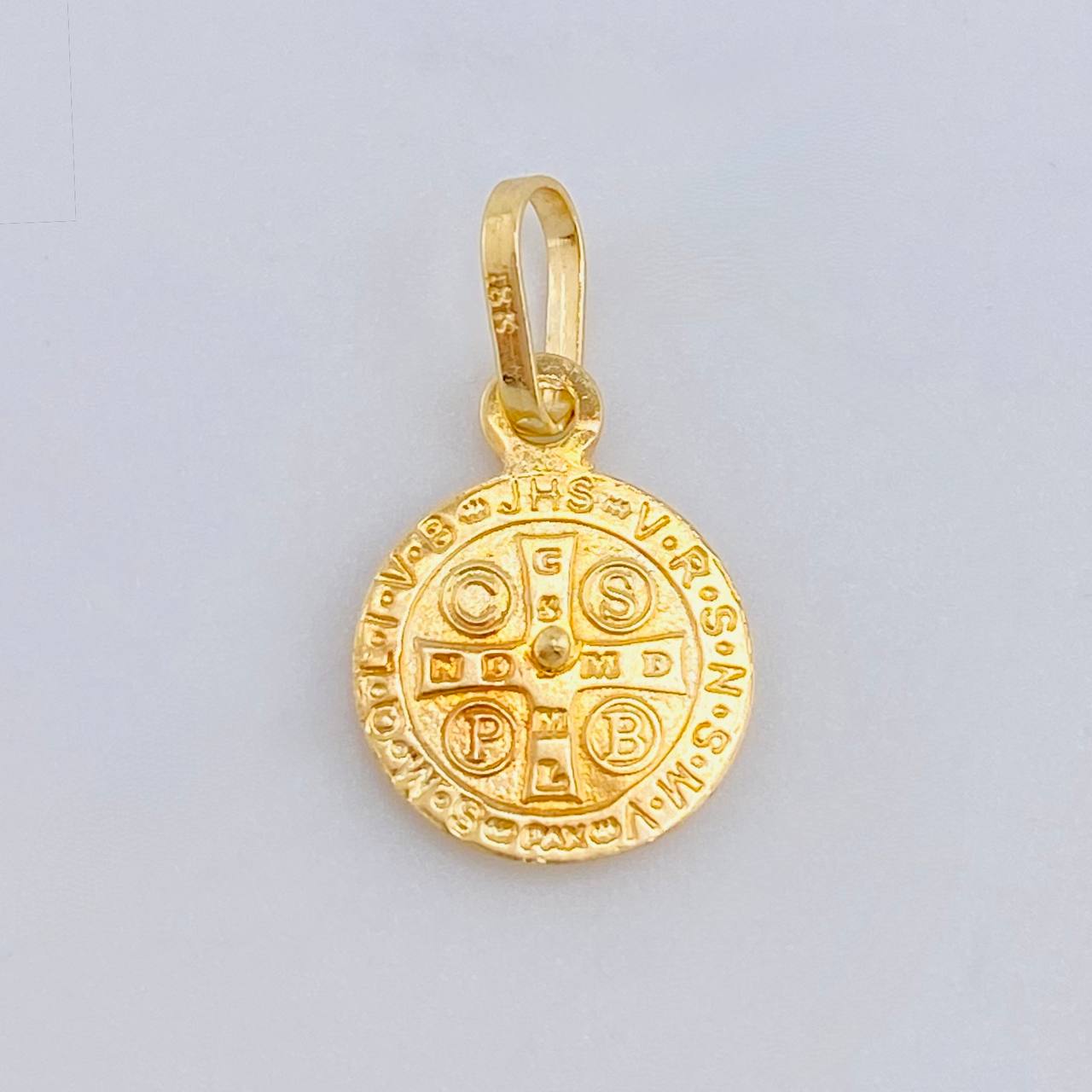 Dije San Benito 1.25 g / 2 cm Oro Amarillo 18K