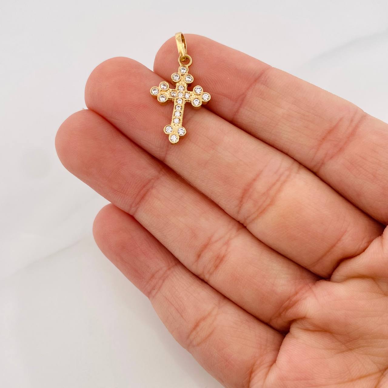 Dije Cruz 1.4g / 2.4cm Oro Amarillo 18K