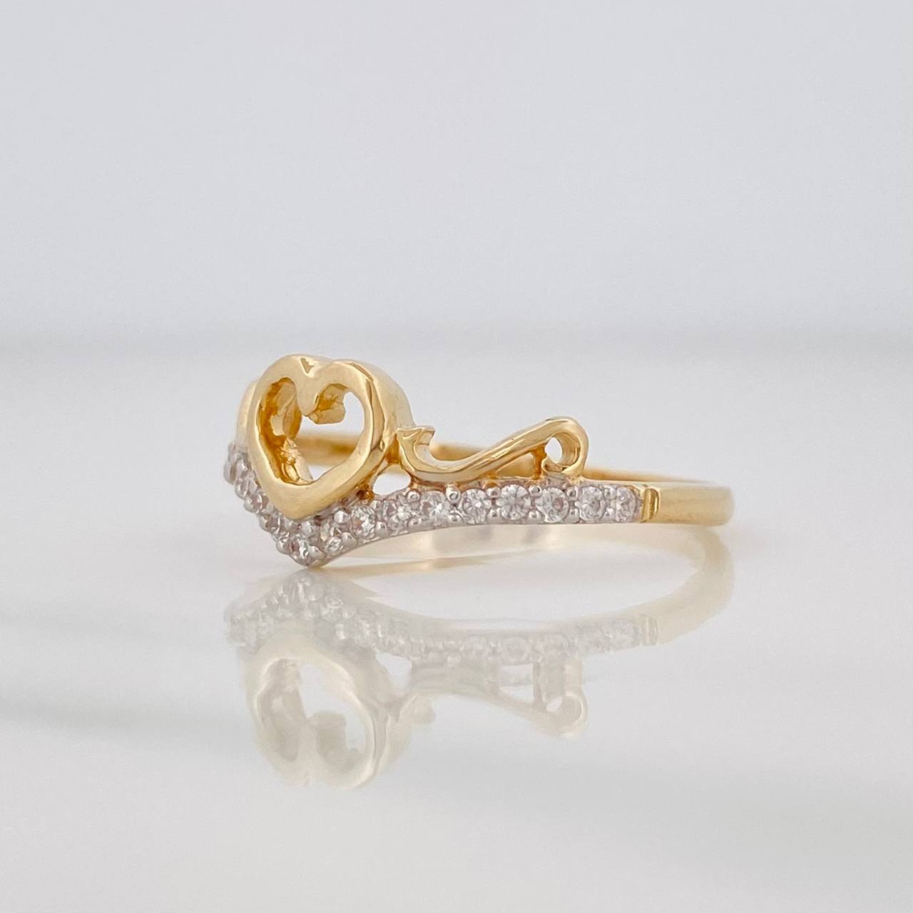 Anillo Silueta Corazón 2.15g / T7 1/4 Dos Oros Amarillo Blanco 18K
