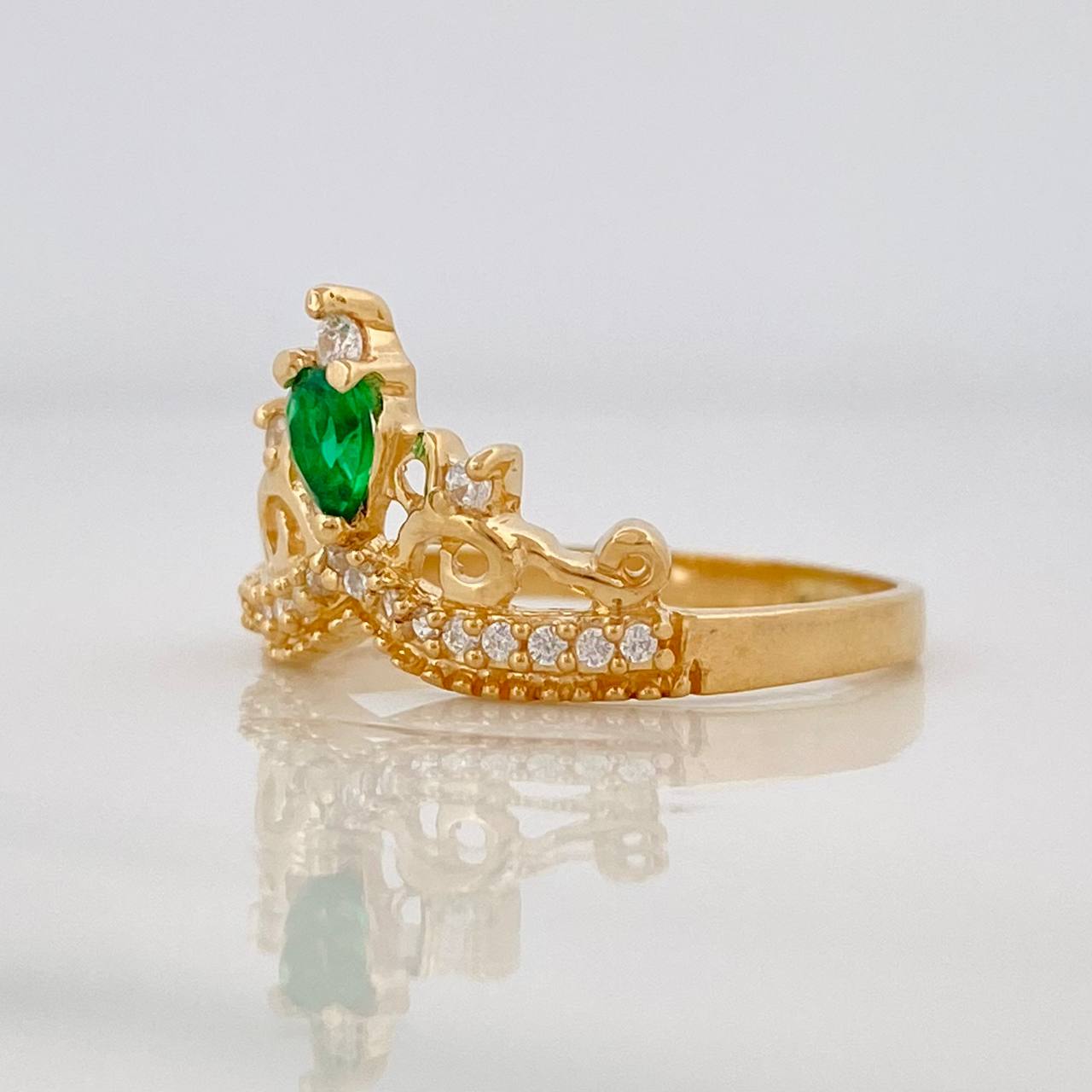 Anillo Tiara 1.95g / T5 1/2 Oro Amarillo 18K
