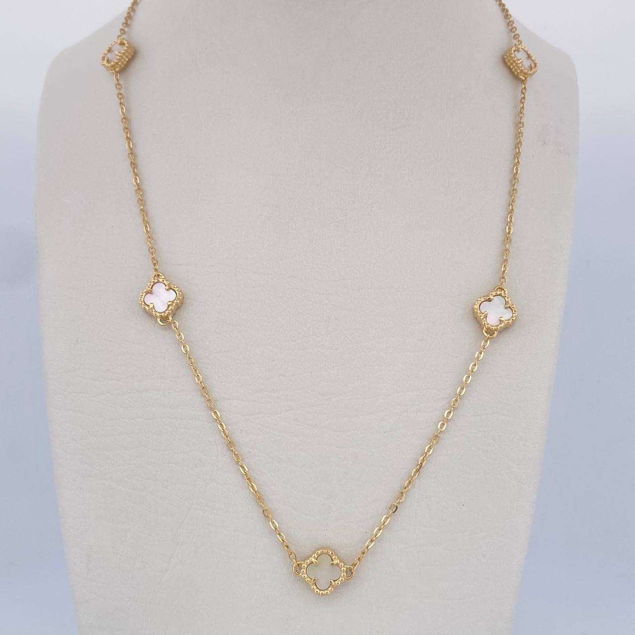 Cadena Aro Seguido Trebol 6.15gr / 50cm / Nac.Esp. Oro 18K $