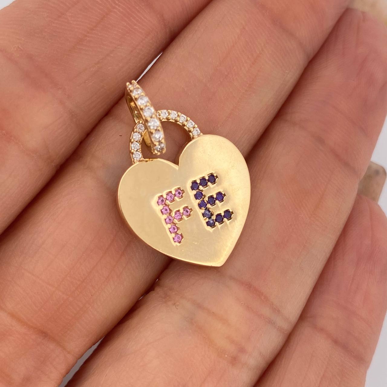 Dije Corazon Fe 2.4gr / 2.5cm / Oro 18K $