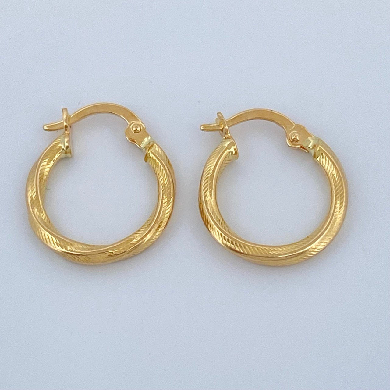Candongas Deis 1.1gr / 1.8cm / Oro Amarillo 18K &