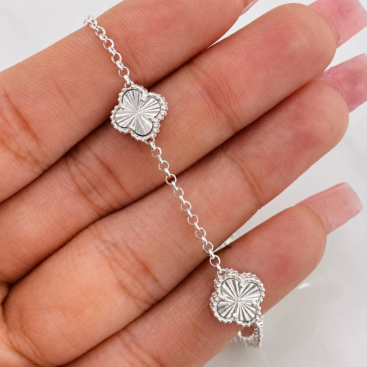 Pulso Trebol Aro Seguido 8.15g / 20.5cm / 1.7mm Plata 925