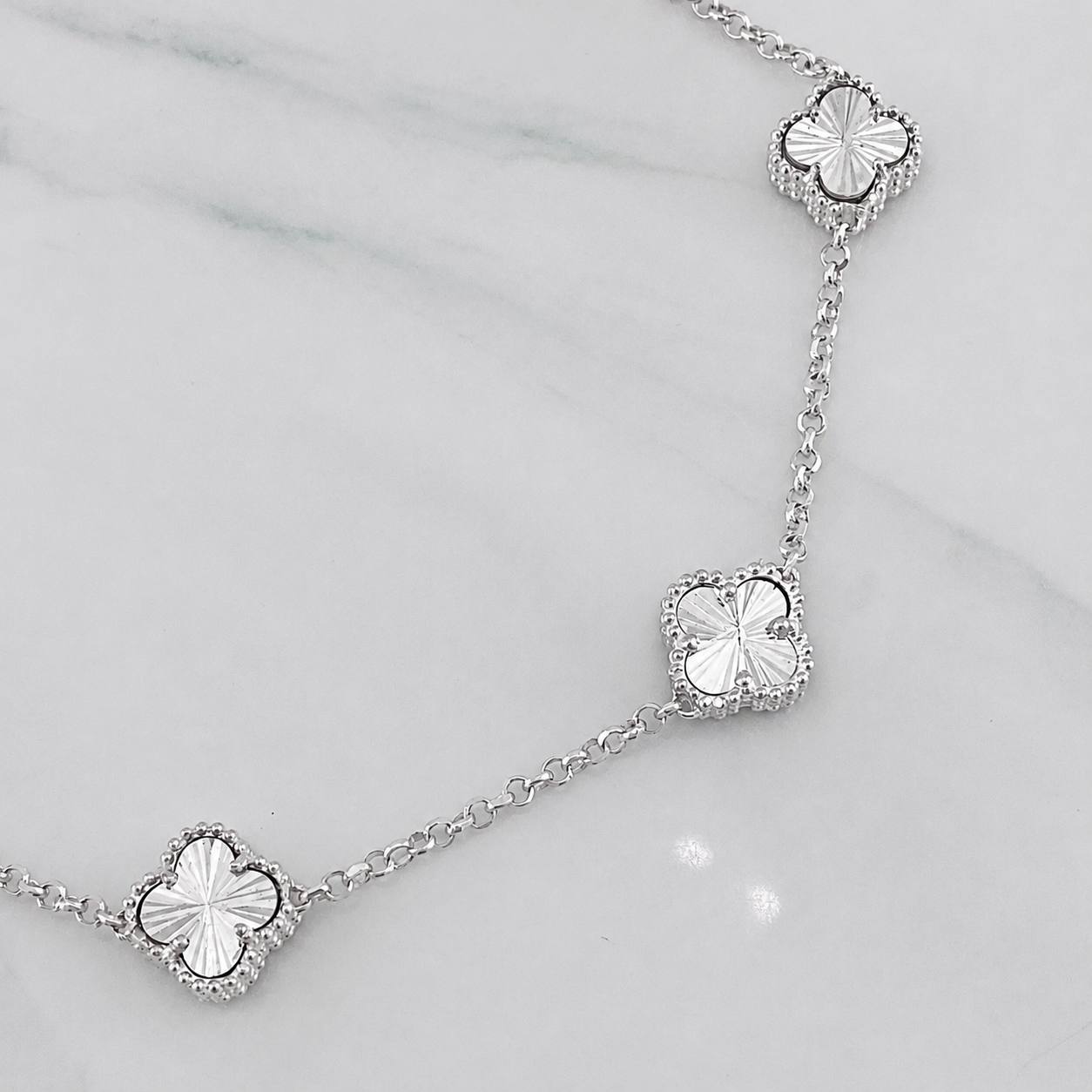 Pulso Trebol Aro Seguido 8.15g / 20.5cm / 1.7mm Plata 925