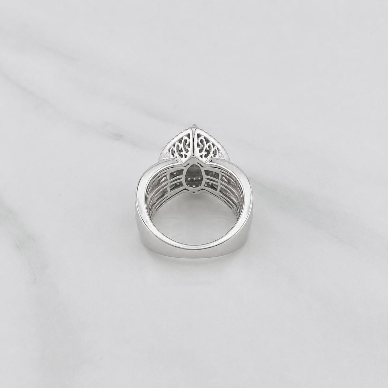 Anillo Gota Diamante 1.90qts 10.19g / T6 3/4 Oro Blanco 14K