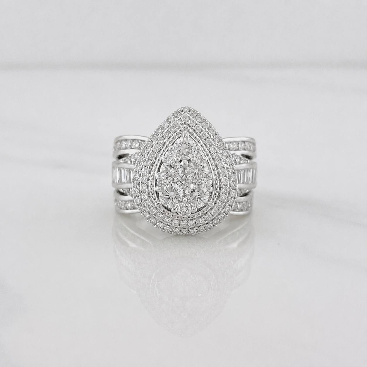 Anillo Gota Diamante 1.90qts 10.19g / T6 3/4 Oro Blanco 14K