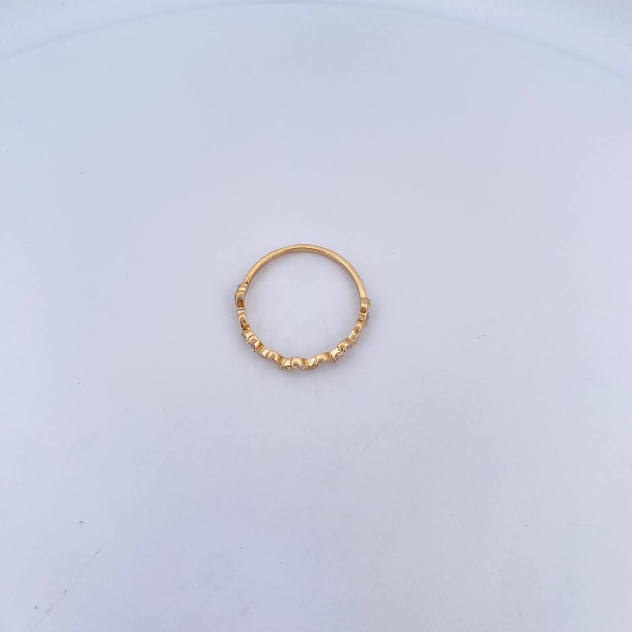 Anillo Hojas 1.4gr / T7 1/4 / Circones Blancos Oro Amarillo 18K &