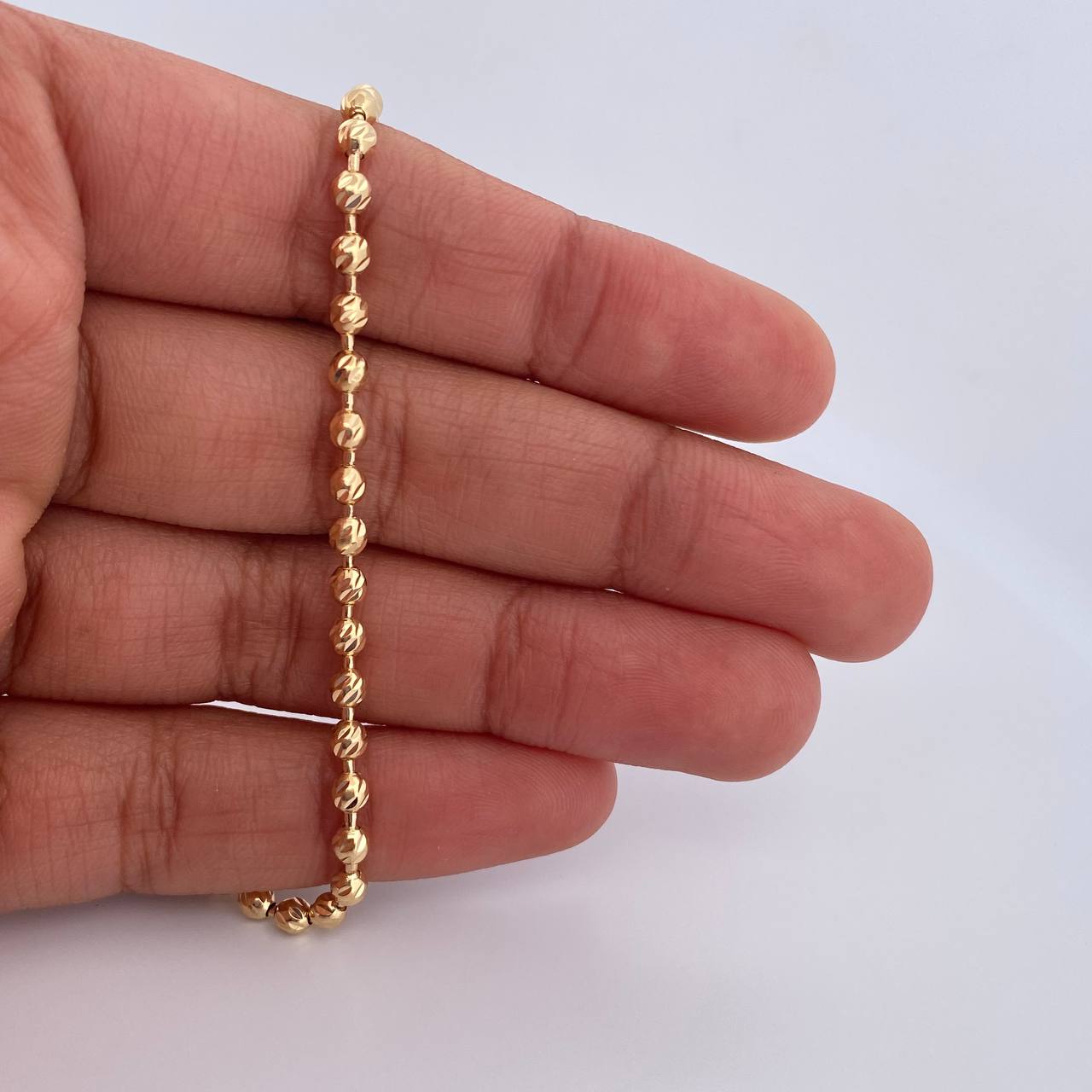 Cadena Militar 19gr / 61.3cm / 3mm Bola Diamantada Oro Amarillo 18K $