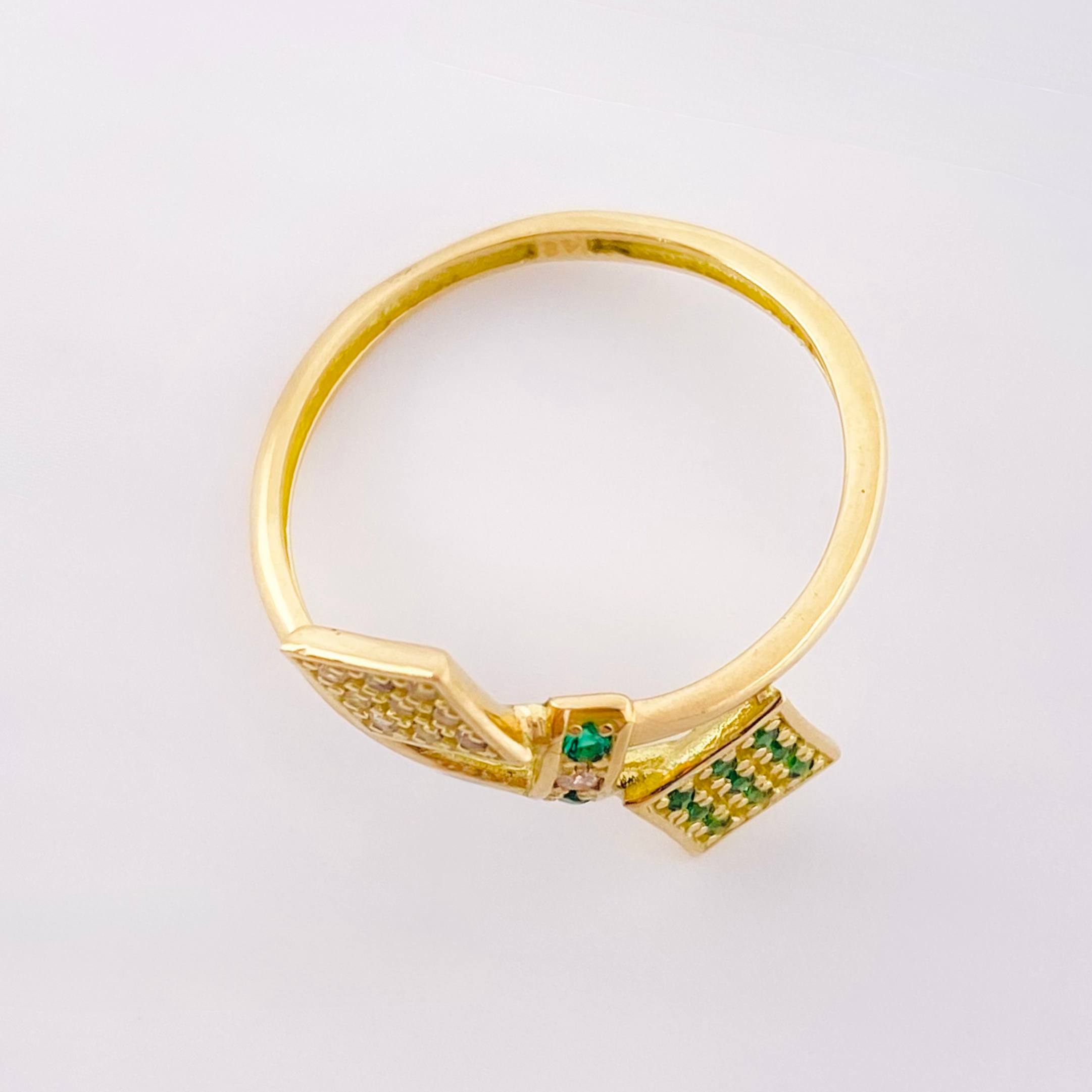Anillo Cubos Bidimensionales 1.85gr / T6 / Oro Amarillo 18K