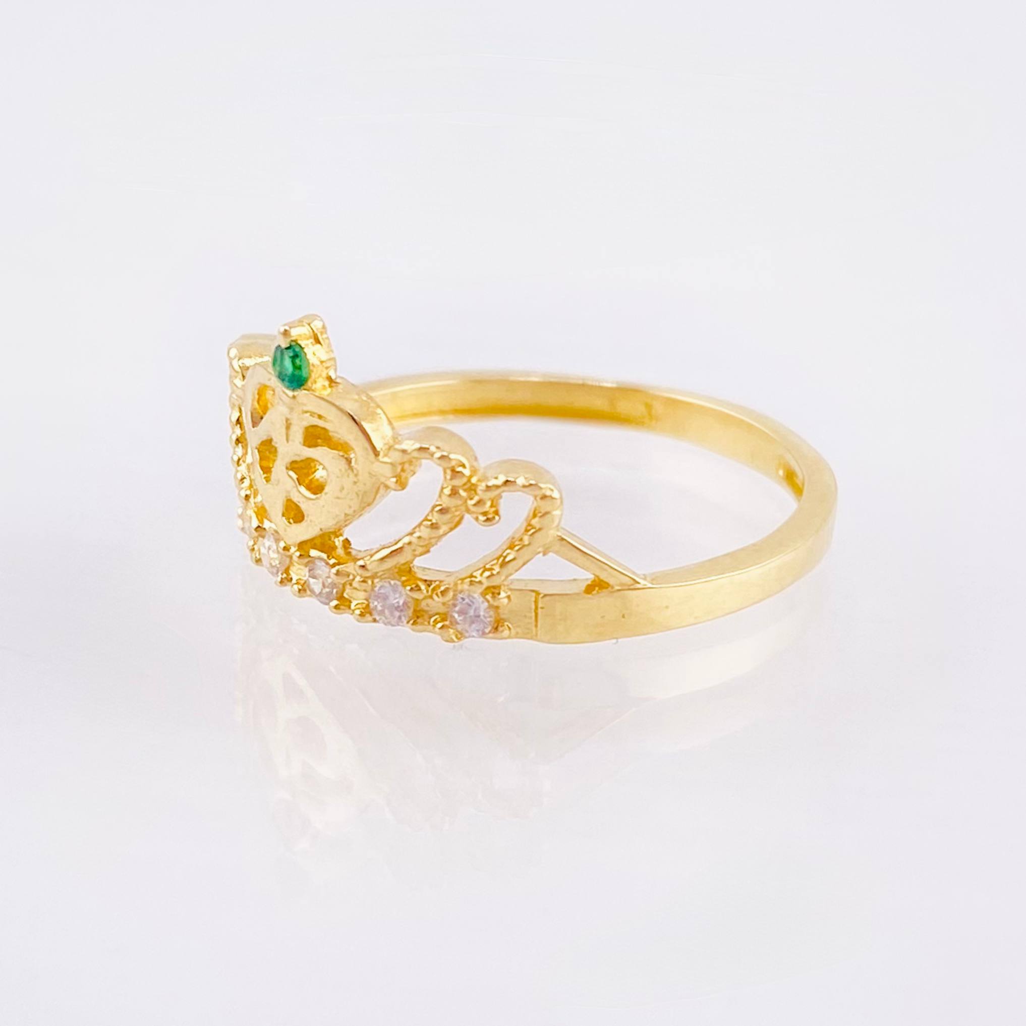 Anillo Corona Quinces Corazón 2.5gr / T7 / Oro Amarillo 18K *