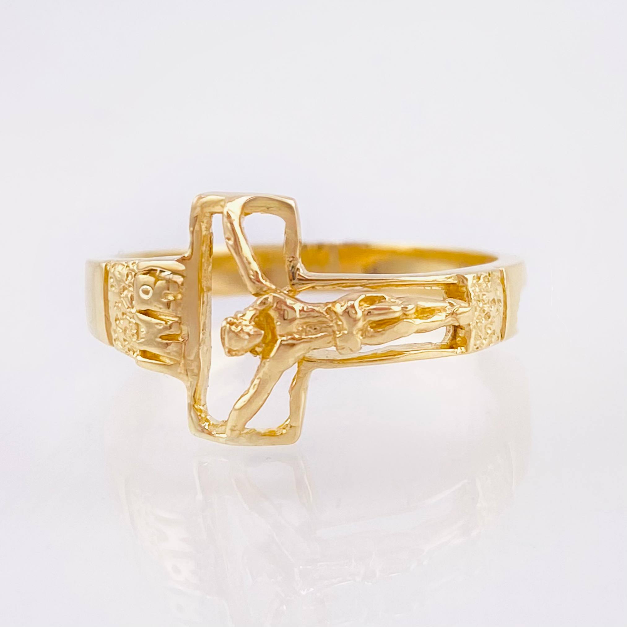 Anillo Silueta Cruz Cristo 4.25gr / T8 1/2 / Oro Amarillo 18K *
