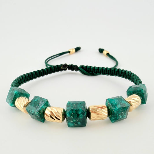 Pulsera Verde Esmeralda Cubica Cilindros Diamantados 6und 1.4gr / 3mm-5mm Oro Amarillo 18K ©