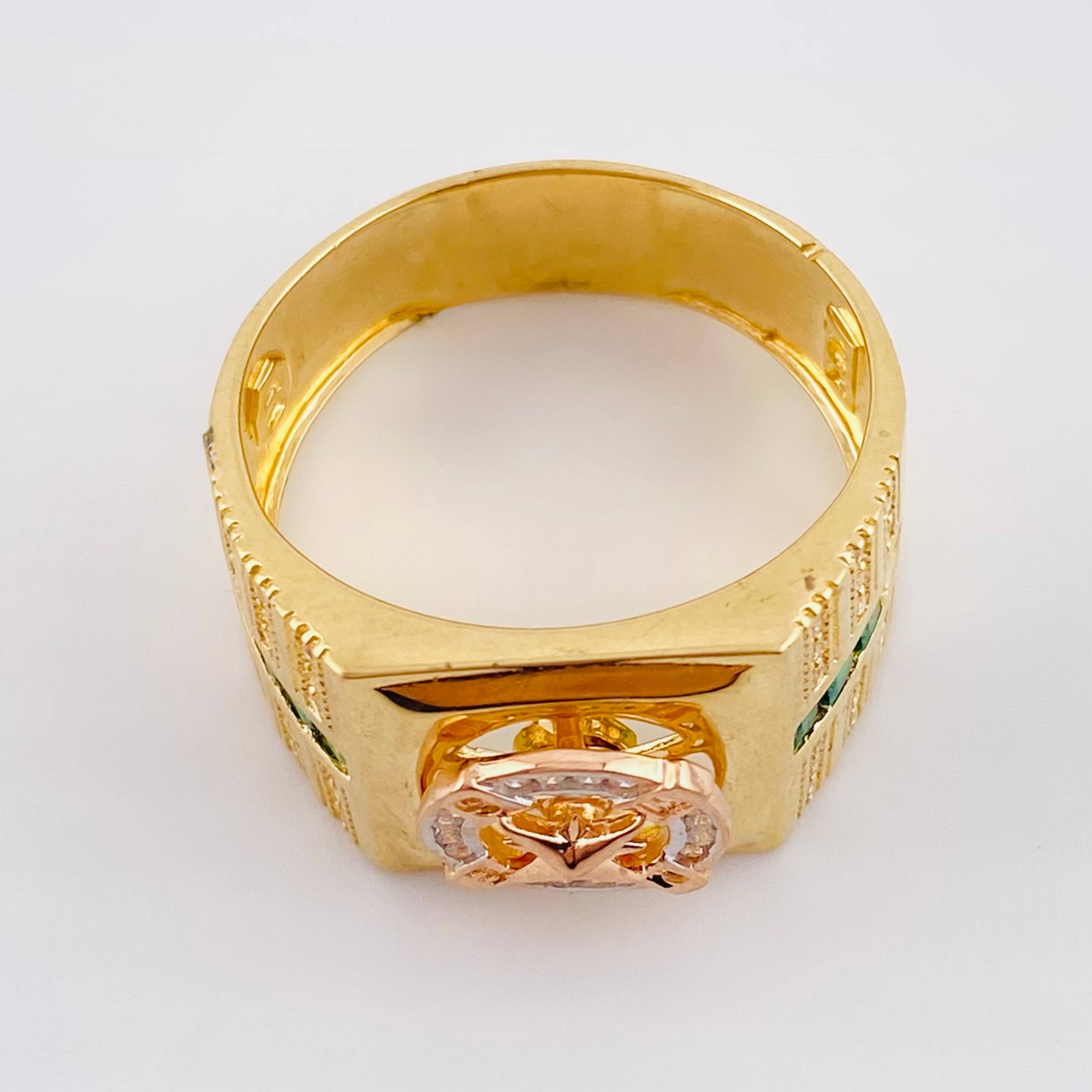 Anillo Brujula Movil 8.8gr / T10 3/4 / Tres Oros 18K ©