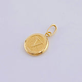 Dije Letra V 0.45 g / 1.6 cm 18K