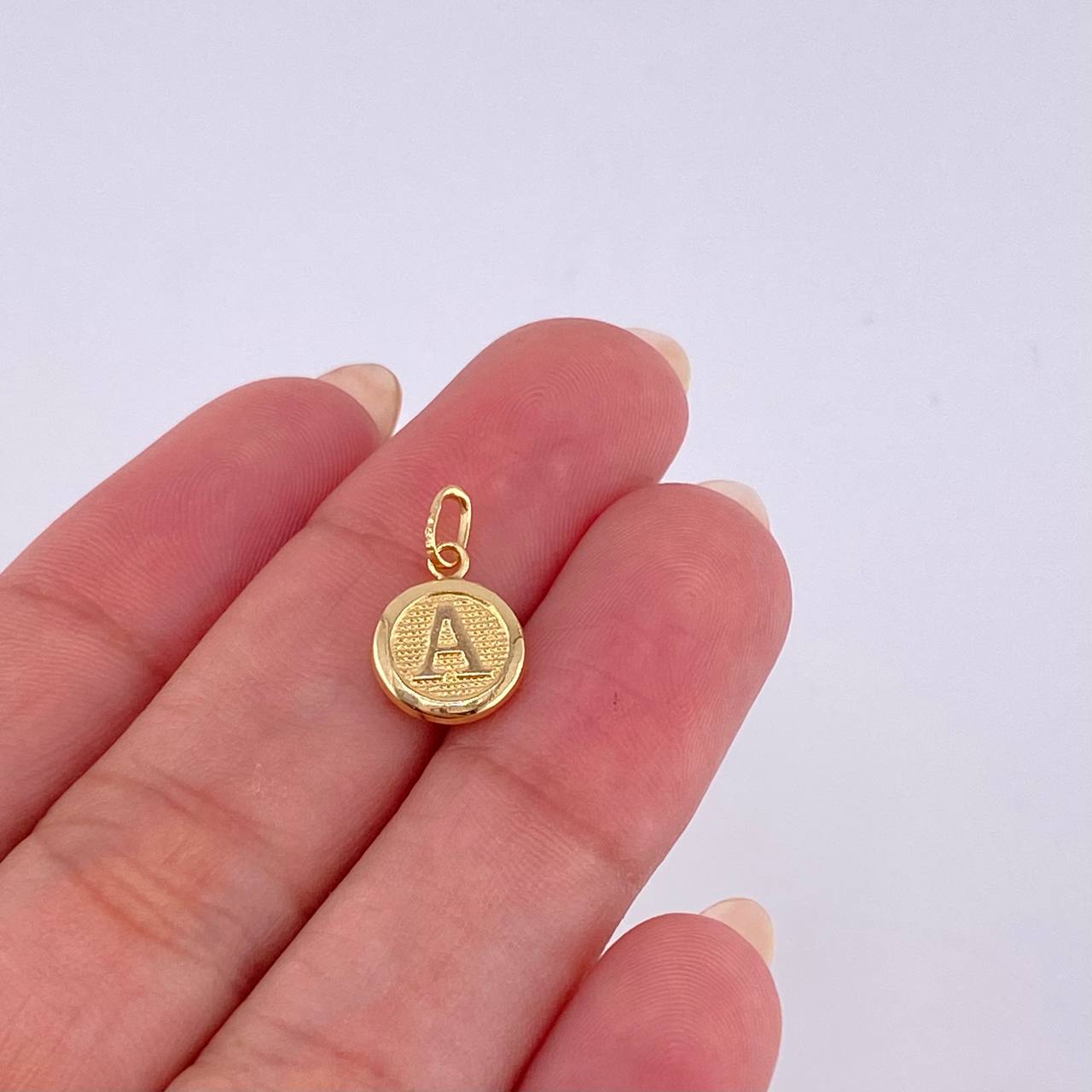 Dije Letra A 0.4 g / 1.6 cm Oro Amarillo 18K
