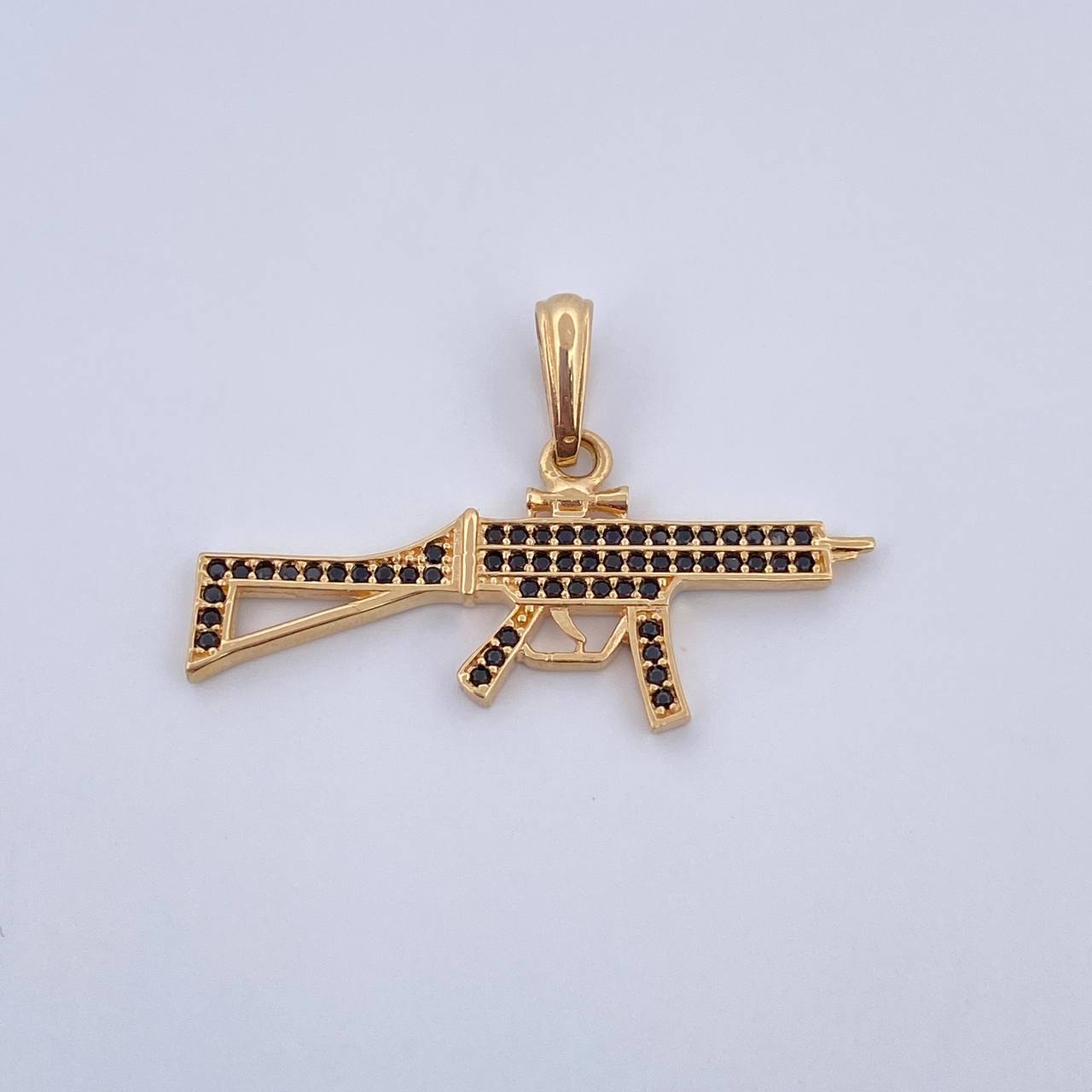 Dije Arma Fusil 2.4gr / 2.2cm / Oro 18K $