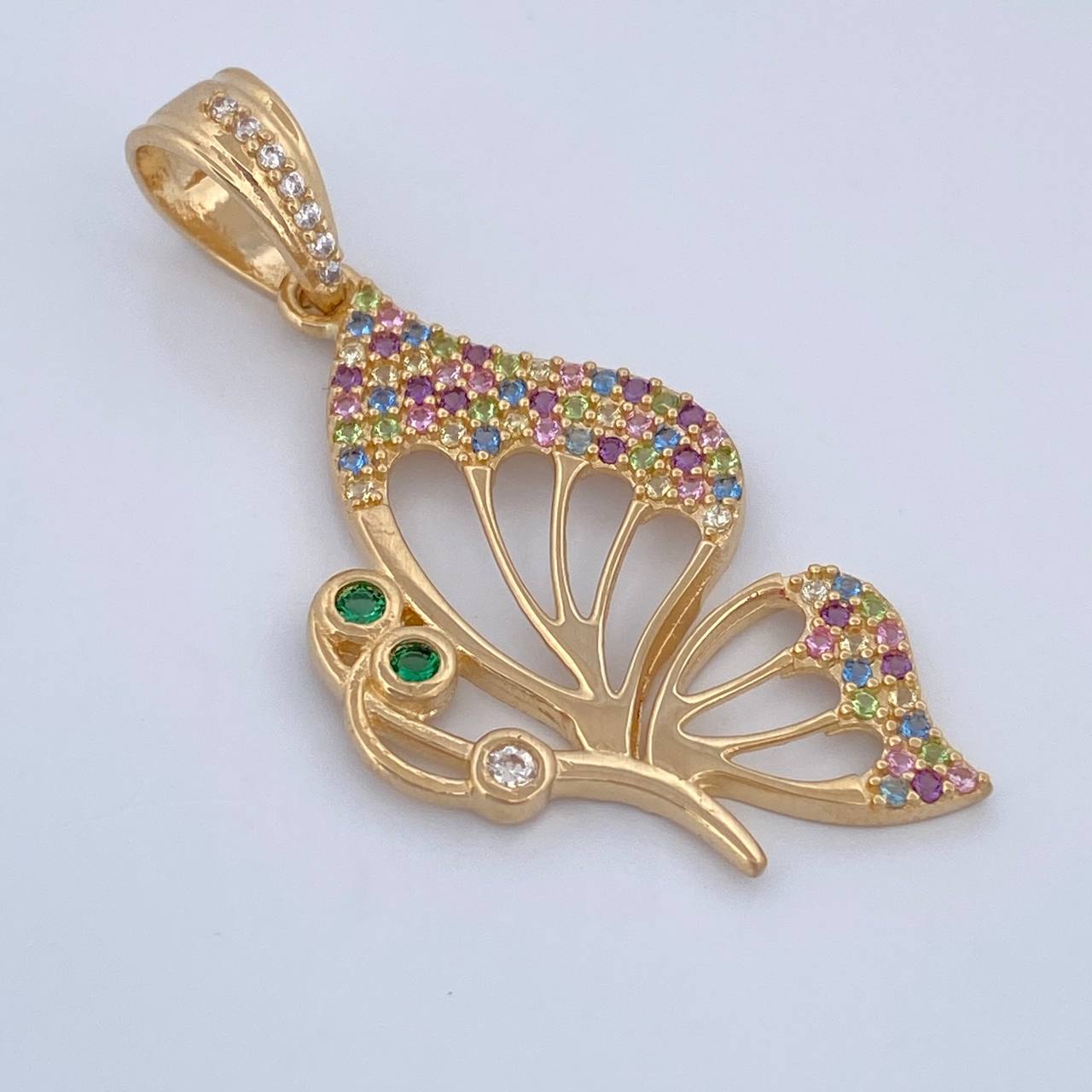 Dije Mariposa 3.4gr / 4cm / Oro 18K $
