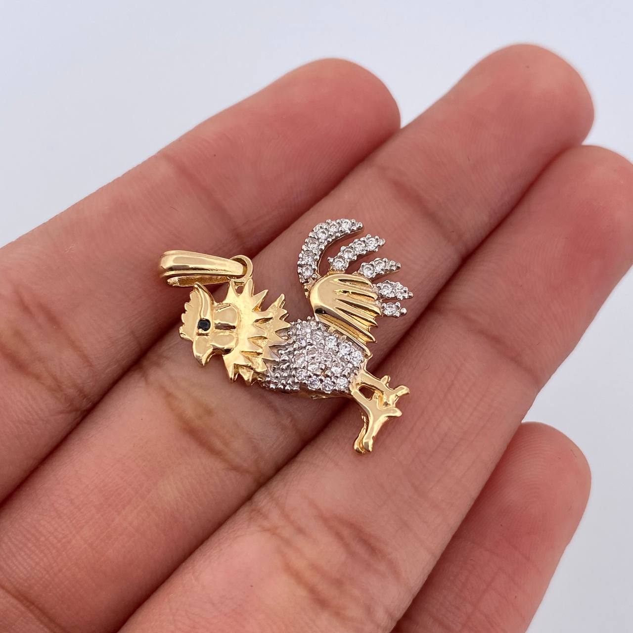 Dije Gallo 2.2gr / 2.5cm / Oro 18K $