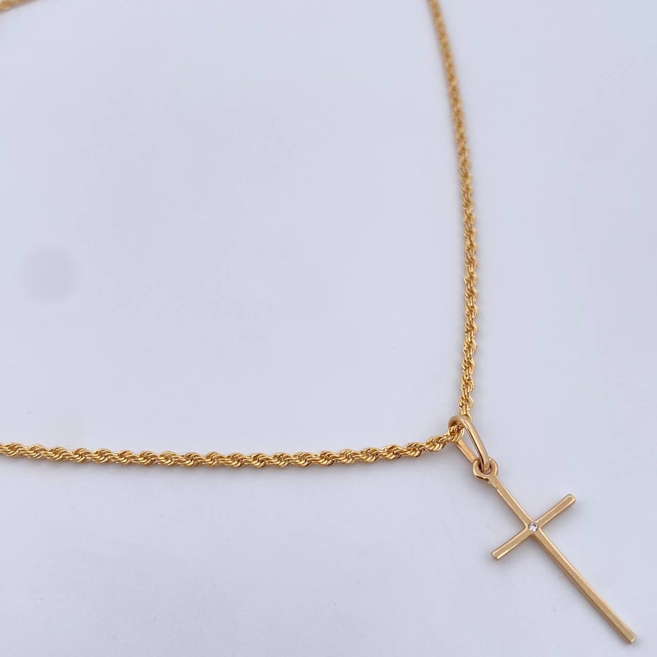 Set Cadena Lazo 2.05gr / 50cm / 1.6mm + Dije Cruz 0.55gr / 2.8cm Circon Blanco Oro Amarillo 18K (Oferta) &